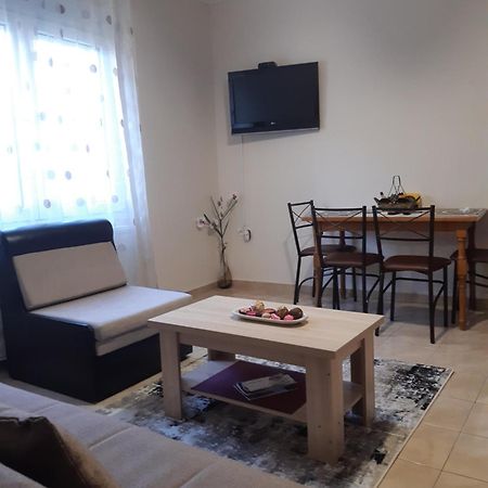 M&T Apartment Кавала Екстер'єр фото