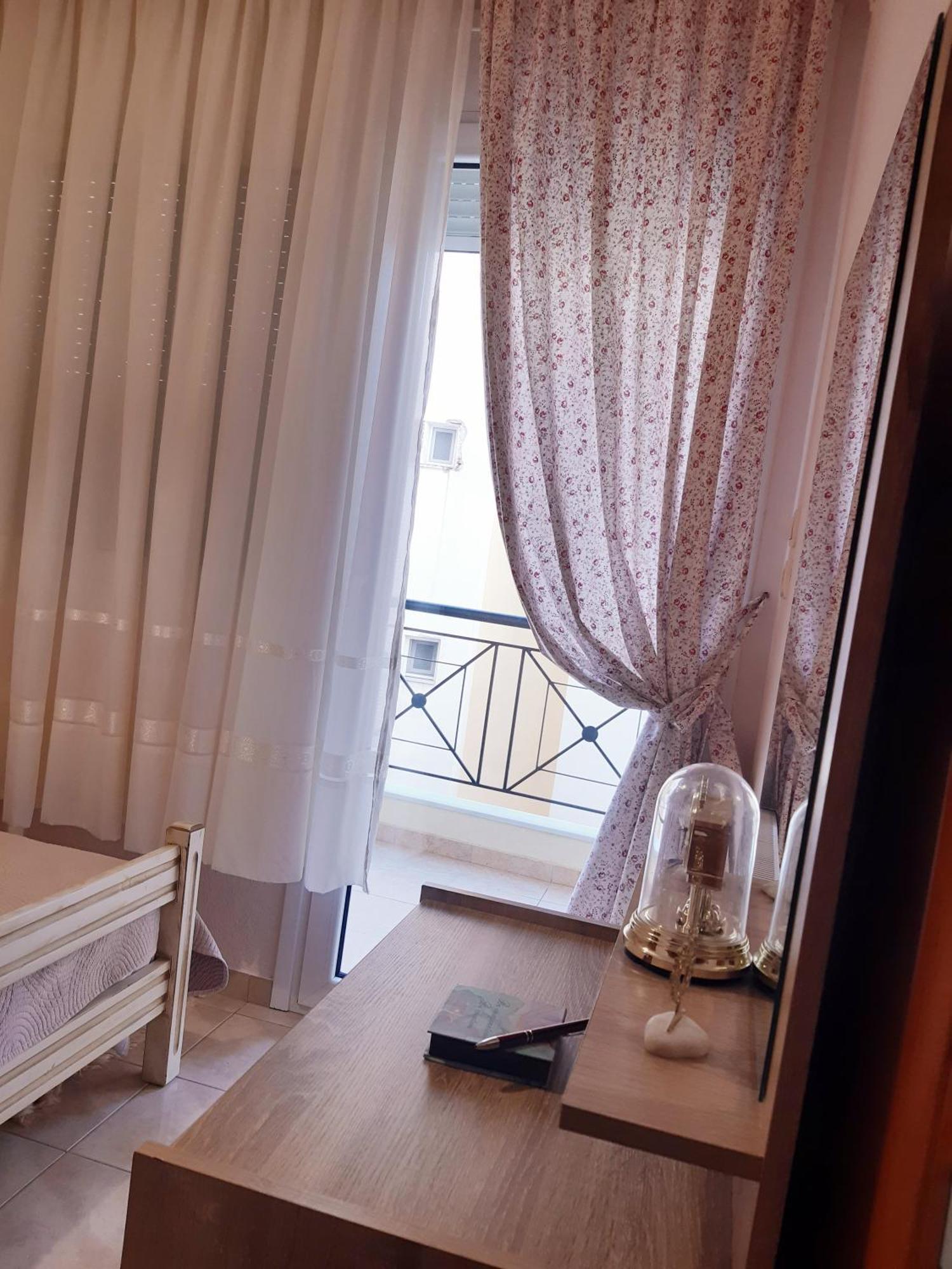 M&T Apartment Кавала Екстер'єр фото